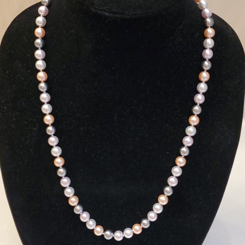 Beautiful Pearl Necklace